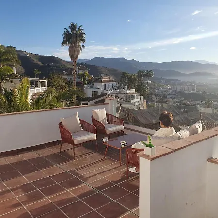 Casa Strelitzia Hotel 4*